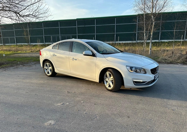Volvo S60 cena 60000 przebieg: 140000, rok produkcji 2013 z Piastów małe 466